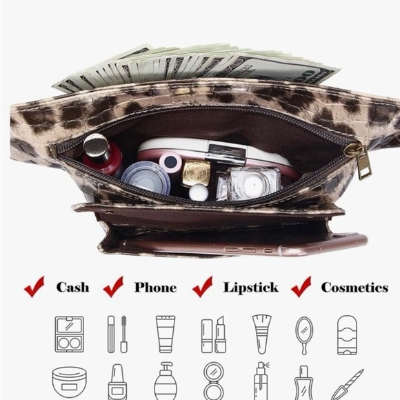 NWT- Badiya Leopard Print Belt Bag - Picture 7 of 9